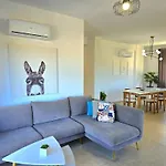 Serenity Penthouse - 260 *
