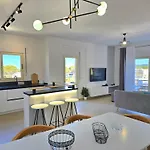 Serenity Penthouse - 260 Apartamento Durrës