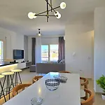 Serenity Penthouse - 260 Durrës