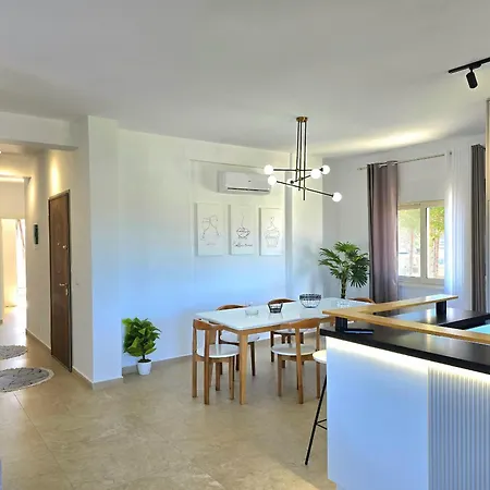 Serenity Penthouse - 260 *